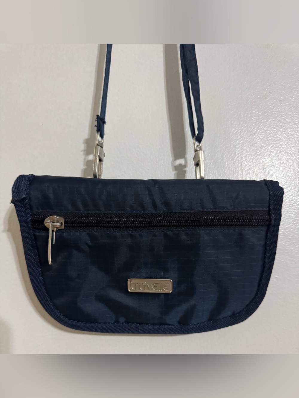 Travelle Navy Blue Small Crossbody/Fanny pack EUC